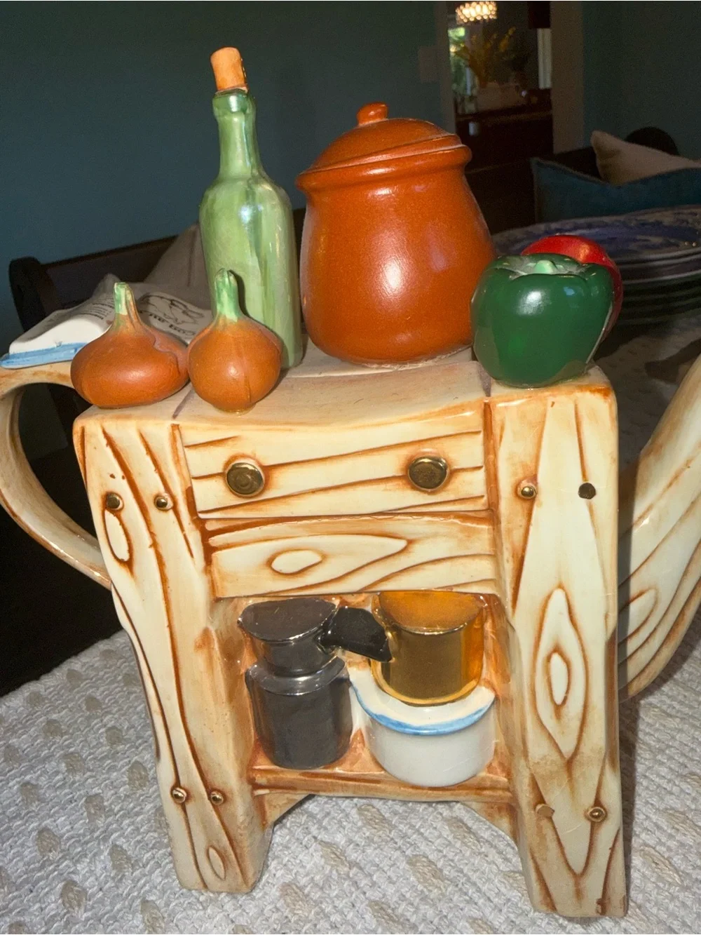 RARE Teapottery England Vintage Ceramic Teapot Cog au Vin Large 10 inch